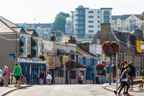 Newquay Horizons